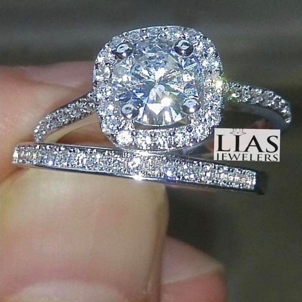 New 18k white gold wedding ring set